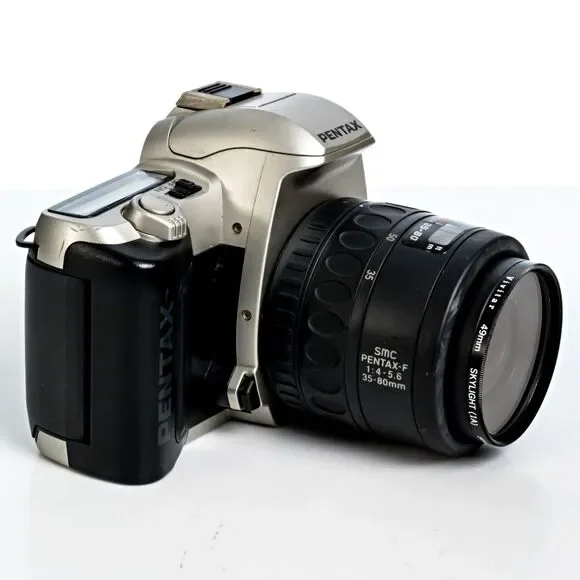 Pentax ZX-50 35mm SLR Film Camera with 35-80mm Pentax Lens - Works